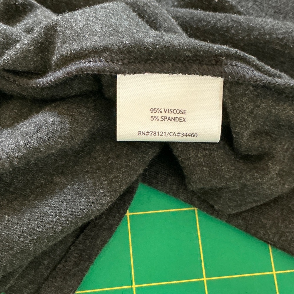Beautiful fitted drape neck slinky Eileen Fisher classic charcoal dress, size PM - Picture 8 of 9